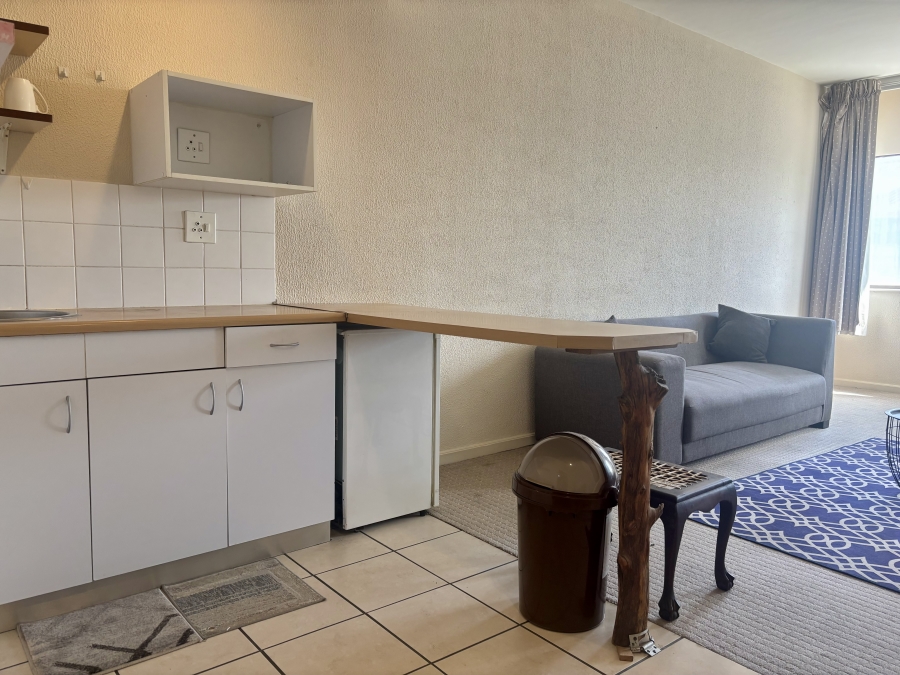 1 Bedroom Property for Sale in Bellville Central Western Cape